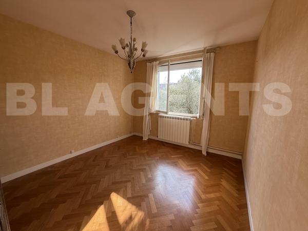 AUSSILLON - AGREABLE MAISON FAMILIALE