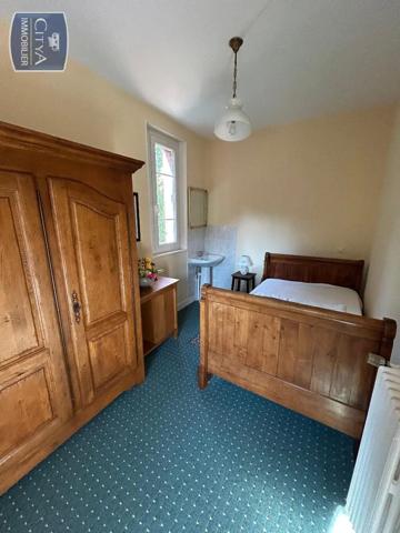 Vente maison 8 pièces de 307.76m²