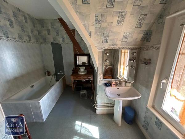 Vente maison 8 pièces de 307.76m²