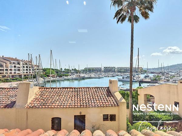 VUE MER Appartement refait à neuf de type 2 pièces aux Marines de Cogolin, avec accès plages, piscine et tennis