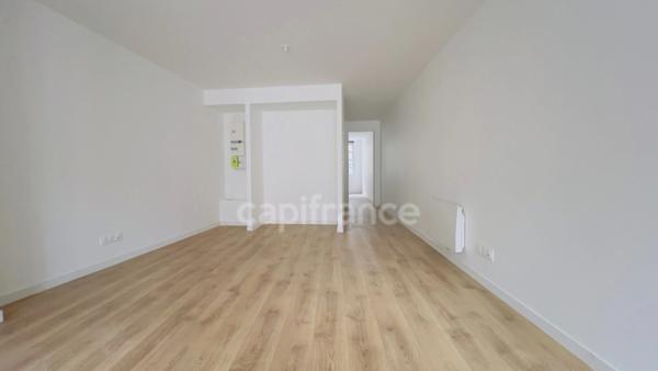 QUIMPER (29) Immeuble de rapports de 115 m² habitable - Un local commerciale - 2 Appartements de type 2