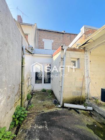 IMMEUBLE AVEC BUREAUX