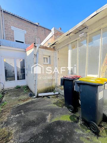 IMMEUBLE AVEC BUREAUX