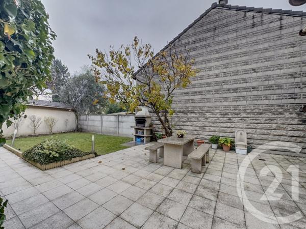 Maison à vendre  7 pièces - 137,14 m2 LE BLANC MESNIL - 93