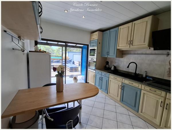 À vendre – Maison atypique avec piscine à Mirecourt