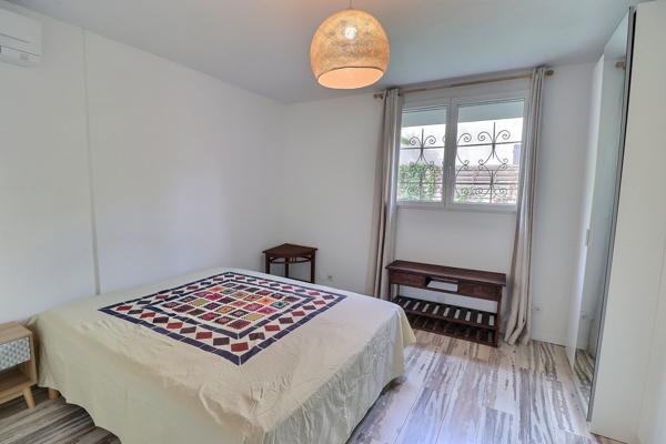 LATTES – Rez-de-villa T4 de 131 m², 3 chambres, 200 m² de jardin, au calme et proche de tout – Exclusivité