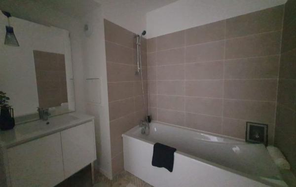 Vente Appartement P4 4P 80m2 - 10m2 balcon - 1 PK neuf Vitry-sur-seine   