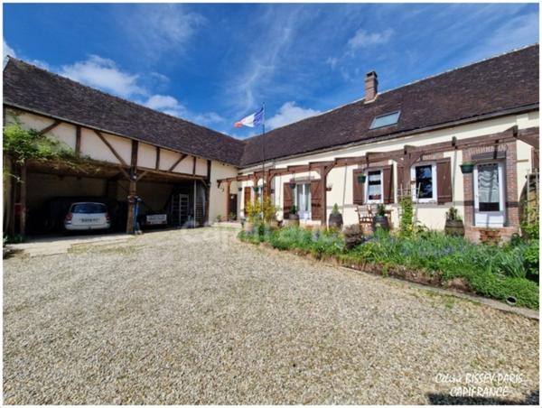 A vendre maison de campagne, 4 chambres, terrain 3500 M2, Véranda chauffée ARCES DILO (89)