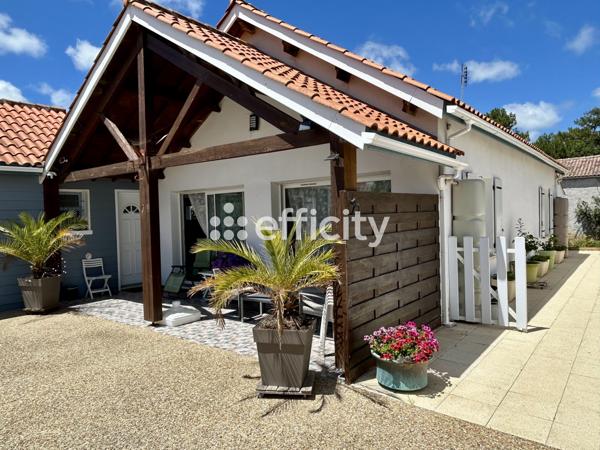 Maison
         6 pièces
        - 115 m² 329 500 € *