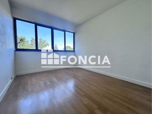 Location Appartement 4 pièces 85.9 m² - 18 AVENUE DE LA JONCHERE La Celle Saint Cloud 78170