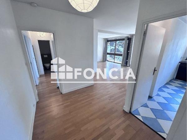 Location Appartement 4 pièces 85.9 m² - 18 AVENUE DE LA JONCHERE La Celle Saint Cloud 78170