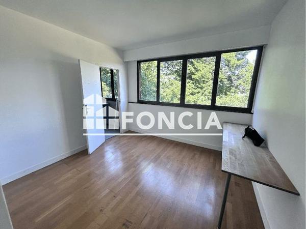 Location Appartement 4 pièces 85.9 m² - 18 AVENUE DE LA JONCHERE La Celle Saint Cloud 78170