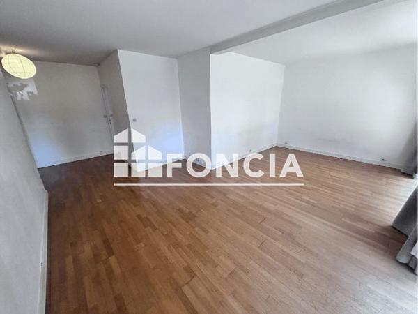 Location Appartement 4 pièces 85.9 m² - 18 AVENUE DE LA JONCHERE La Celle Saint Cloud 78170