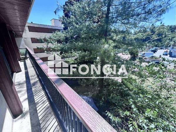 Location Appartement 4 pièces 85.9 m² - 18 AVENUE DE LA JONCHERE La Celle Saint Cloud 78170