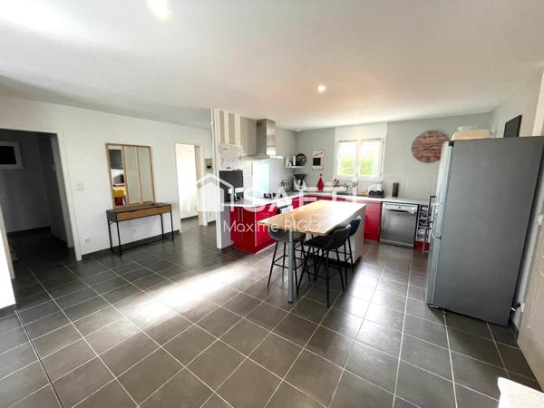 Maison 5 pièces 126m² plain-pied avec garage