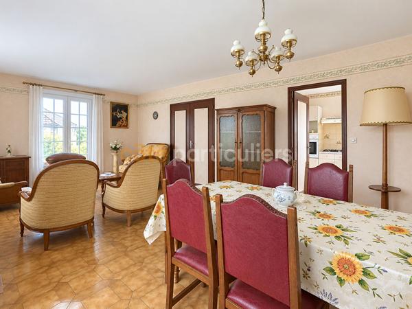 Vente
                Maison85 m² - 4 Pièces -
                    POITIERS (86000)