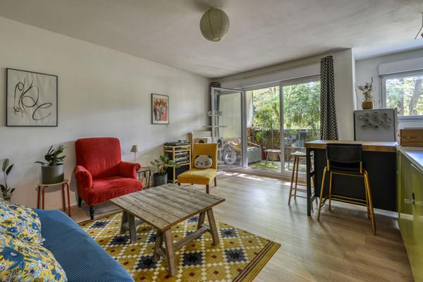 Appartement 2 pièces – 47 m² environ à Saint-Herblain (ref : 2013T-MM)