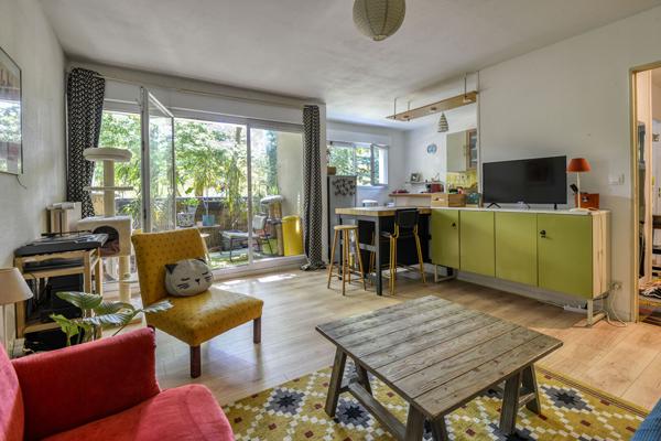 Appartement 2 pièces – 47 m² environ à Saint-Herblain (ref : 2013T-MM)