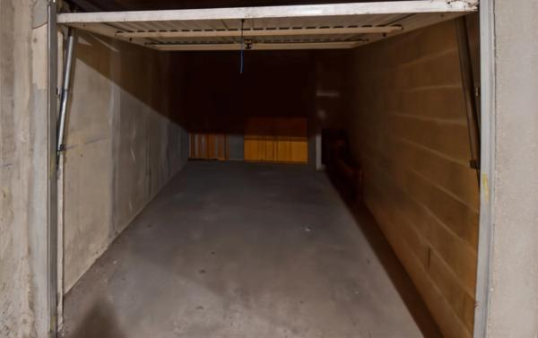 Appartement à vendre 2 pièces ANTONY (92) avec garage box et cave proche commerces et gare RER