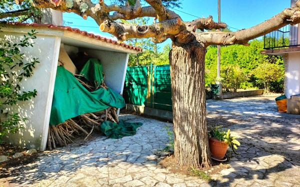 Maison à vendre    4 pièces • 122 m2 Baix