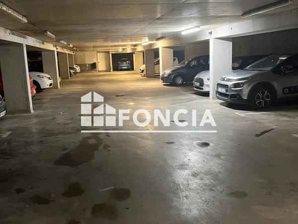 Location Parking - 102-104 RUE BASSE Caen 14000