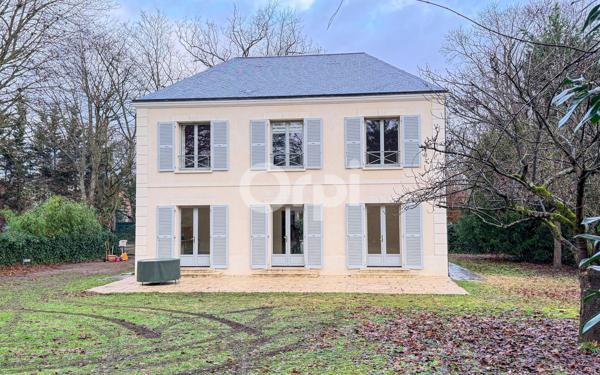 Maison à vendre    5 pièces •  Maisons-Laffitte