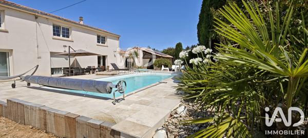 Maison à vendre 9 pièces 243 m² Fontenay-le-Comte