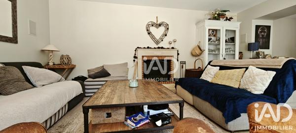Maison à vendre 9 pièces 243 m² Fontenay-le-Comte