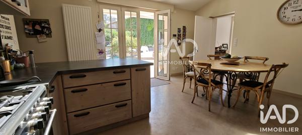 Maison à vendre 9 pièces 243 m² Fontenay-le-Comte