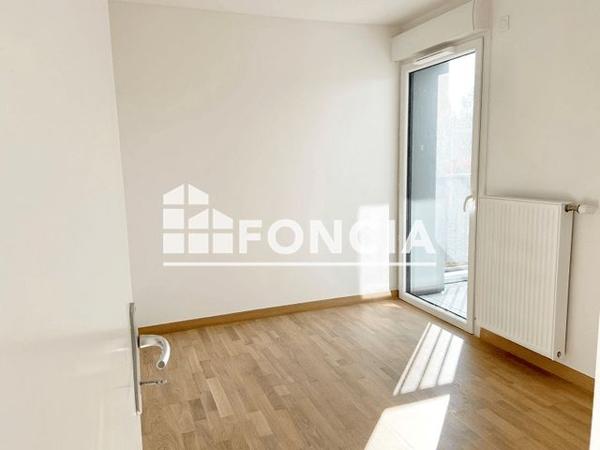 Location Appartement 3 pièces 58.97 m² - 79 RUE RAVIER Ambilly 74100