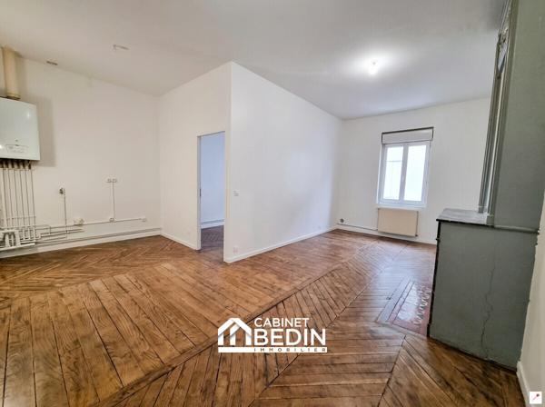 Acheter Immeuble Mixte 1 appartement 2 pieces Creon 2 chambres