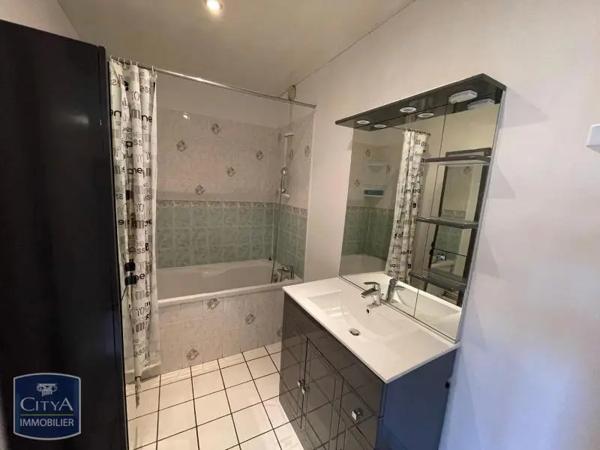 Appartement à louer 4 pièces 79.91m² Le Havre (76620)