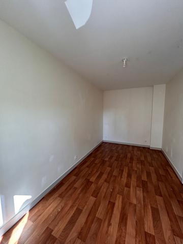 "MAISON YVRE L'ÉVEQUE 4 PIECES 98M2"