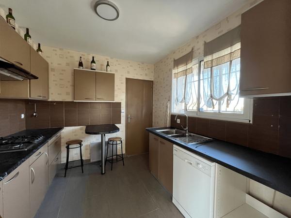 Carbon-Blanc – Maison – T6 – 175 m²