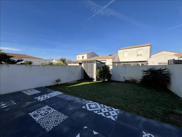 Maison à louer 1 360 € CC ST XANDRE 4 p 87 m² DPE A