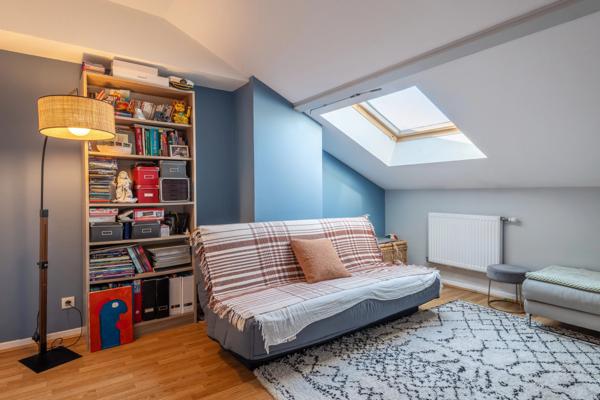 Lyon 5 - Point du Jour - Appartement de 87,69 m² - 3 Chambres - Double stationnement - Cave