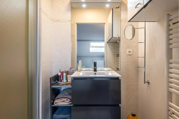 Lyon 5 - Point du Jour - Appartement de 87,69 m² - 3 Chambres - Double stationnement - Cave