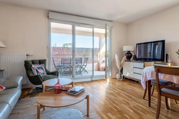 Lyon 5 - Point du Jour - Appartement de 87,69 m² - 3 Chambres - Double stationnement - Cave