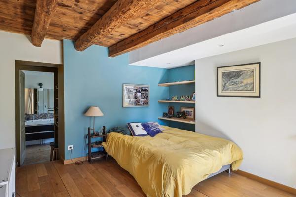 Tassin-La-Demi-Lune - Tassin Bourg - Maison de charme rénovée avec jardin, piscine et suite parentale