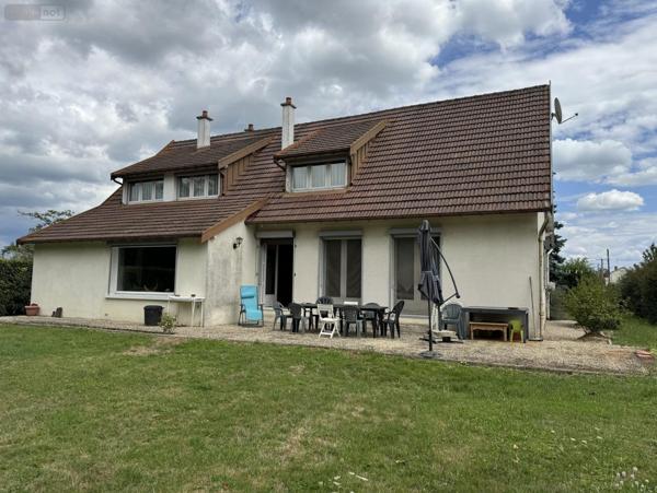 Maison à vendre à Chaussin dans le Jura (39120), ref : VM3582-39032