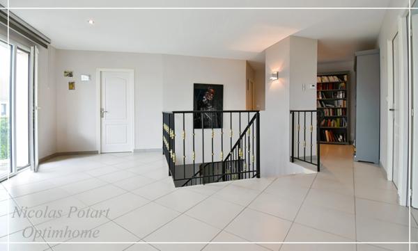 Superbe Maison Contemporaine à Compiègne avec Jardin et Salle de Cinéma