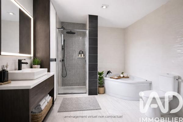 Maison à vendre 4 pièces 126 m² Saint-Clair-de-la-Tour