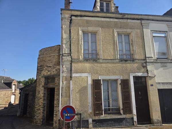 Maison à vendre à Ombrée d'Anjou (49420) - Maine-et-Loire
