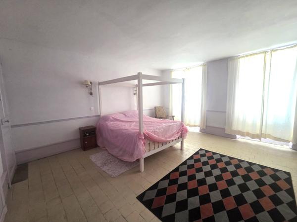 Maison à vendre à Ombrée d'Anjou (49420) - Maine-et-Loire