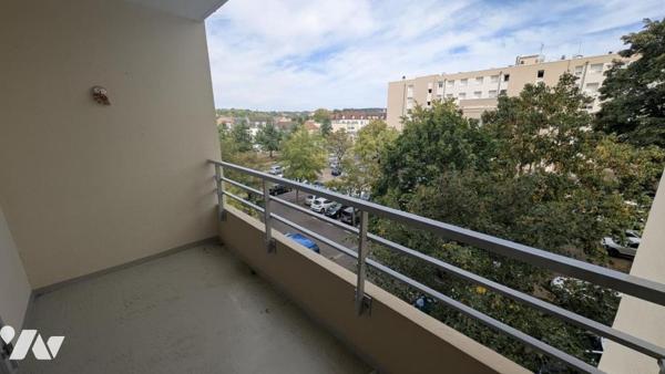 CUSSET CENTRE DANS RESIDENCE DE STANDING F3 de 71m² avec Balcon