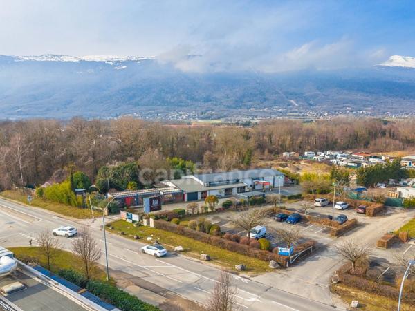 Terrain à vendre de 2 500,00 m² SAINT GENIS POUILLY (01)