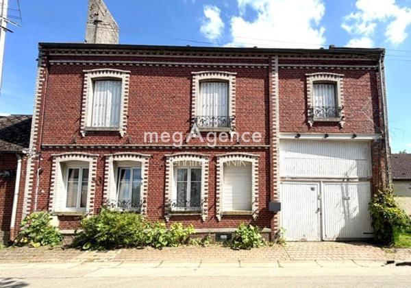 Maison à Saint-Just-en-Chaussée, 60130 - 6 pièces 140m²
