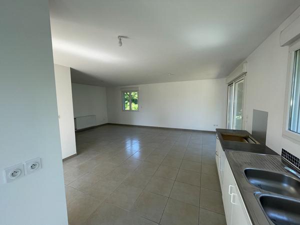 Maison Tignieu-jameyzieu 4 pièce(s) 90 m2