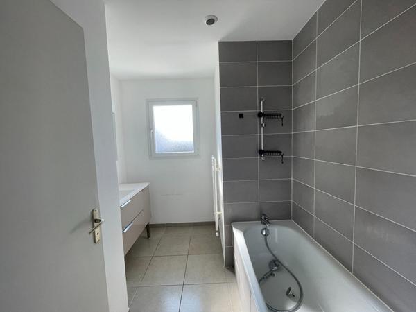 Maison Tignieu-jameyzieu 4 pièce(s) 90 m2