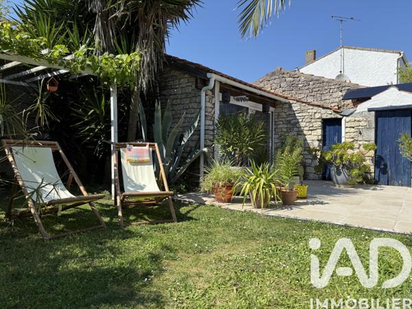 Maison à vendre 9 pièces 216 m² Saint-Pierre-d'Oléron